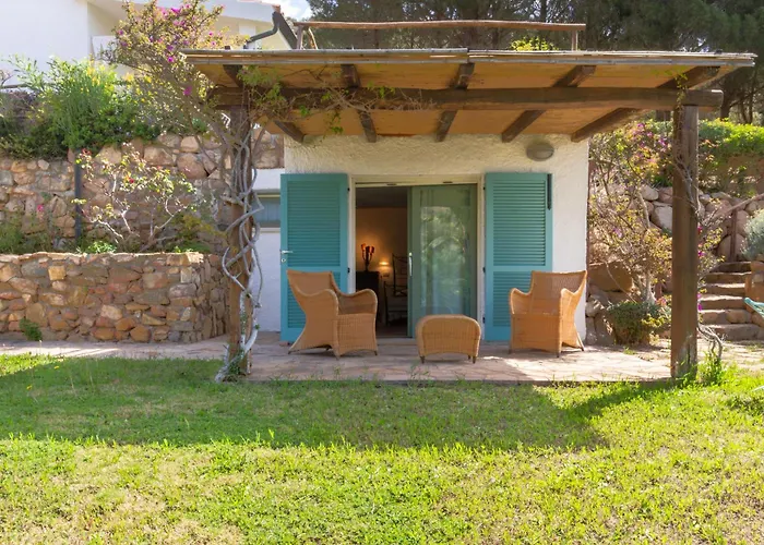 Maffi - Spaziosa, Vista Mare E Parcheggio *